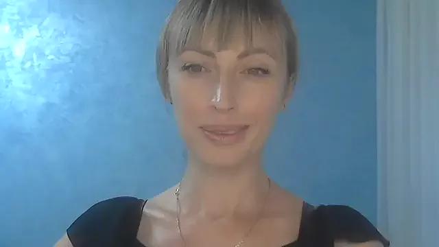 EffectMaya from StripChat
