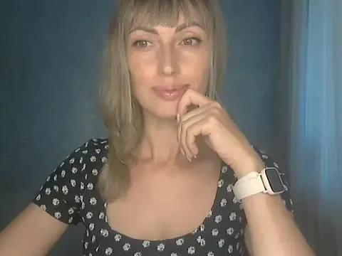 EffectMaya from StripChat