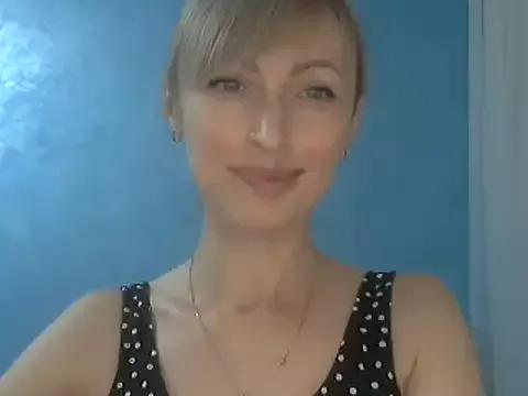 EffectMaya from StripChat