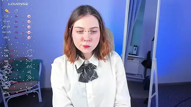 Effie__ from StripChat