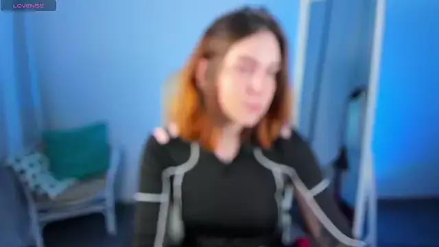 Effie__ from StripChat
