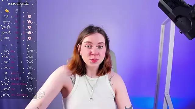 Effie__ from StripChat