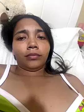 effie_castroo from StripChat