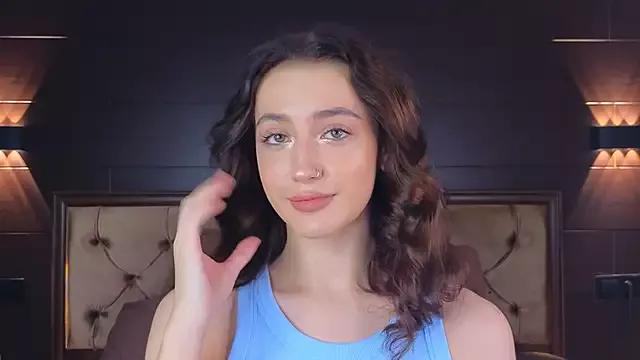 Einefrau from StripChat