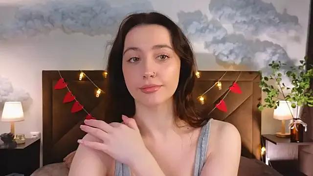 Einefrau from StripChat