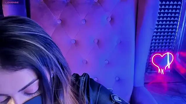 Try our streaming cams variety and talk on a personal level with our adorable girls streamers, showing off their bountiful shapes and dildos.