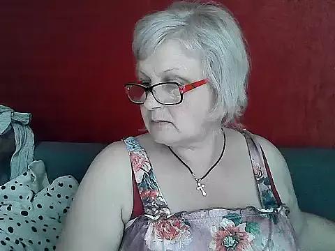 Eleanor_Katie from StripChat