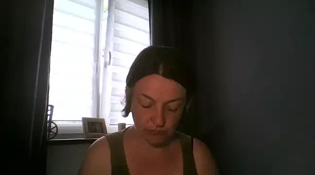 EleanoraMILF from StripChat