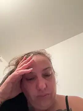 Eleanorxx from StripChat