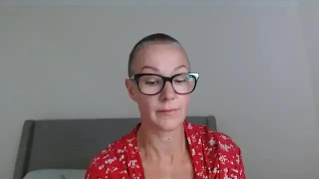 ELEGANT-ARIA36 from StripChat