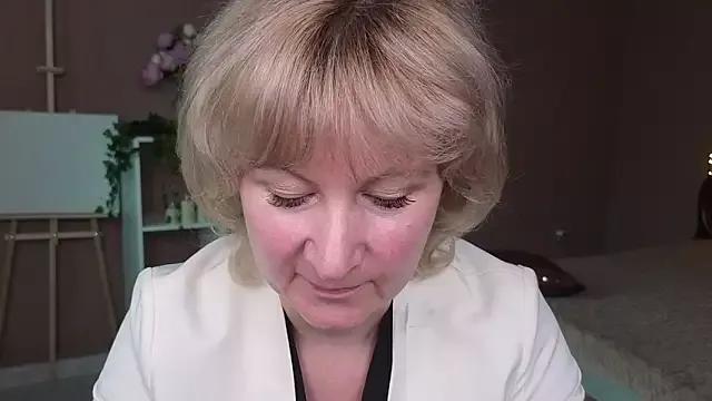 Elen_Blush from StripChat