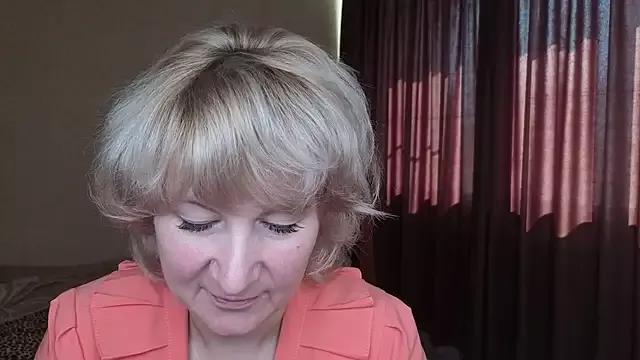 Elen_Blush from StripChat is Freechat