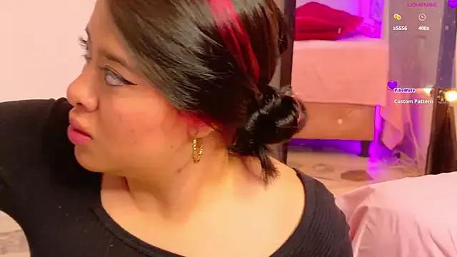 elena_picolo from StripChat