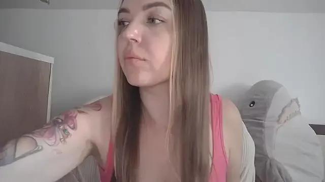ElenaLoveMi from StripChat