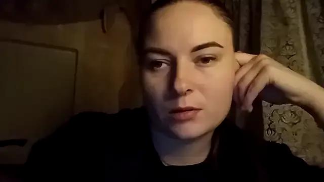 ElenaMaeer from StripChat
