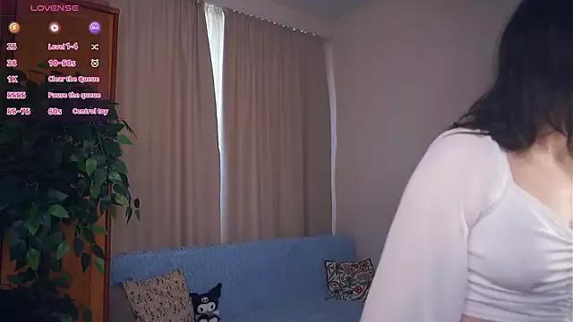 EleneBrach from StripChat
