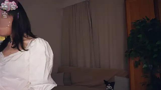 EleneBrach from StripChat is Freechat