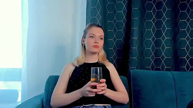 EleneClack from StripChat