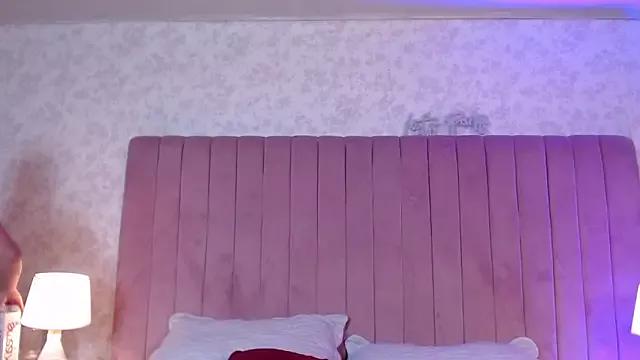 Try our streaming cams variety and talk on a personal level with our adorable girls streamers, showing off their bountiful shapes and dildos.