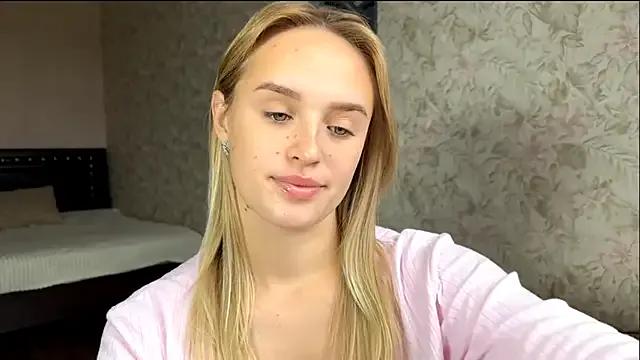 ElisabetLorney from StripChat
