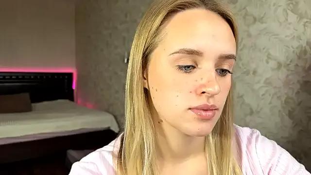 ElisabetLorney from StripChat