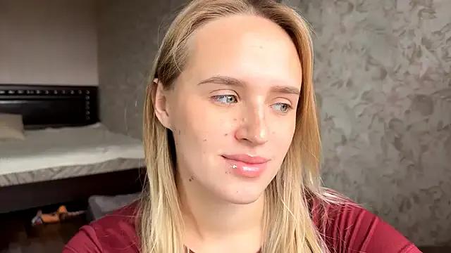 ElisabetLorney from StripChat is Freechat
