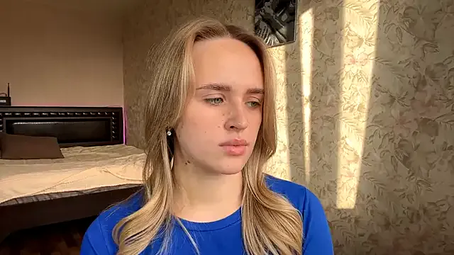 ElisabetLorney from StripChat is Freechat