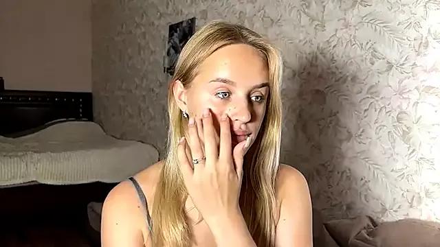 ElisabetLorney from StripChat