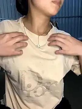 Elisali88 from StripChat is Freechat