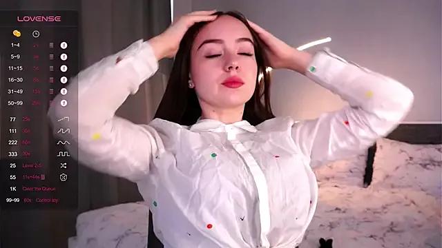 Elizabeth_Heartley from StripChat is Freechat