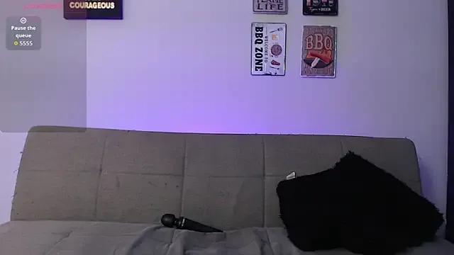 Try our streaming cams variety and talk on a personal level with our adorable girls streamers, showing off their bountiful shapes and dildos.