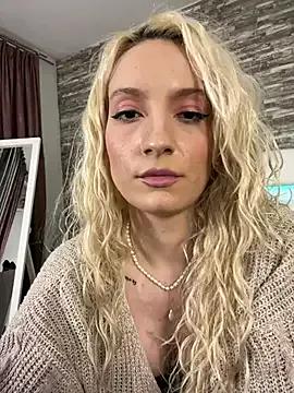 Ella_Charm from StripChat