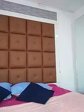 ELLA_KELLY from StripChat is Freechat