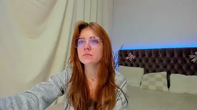 Ella_Mayers from StripChat