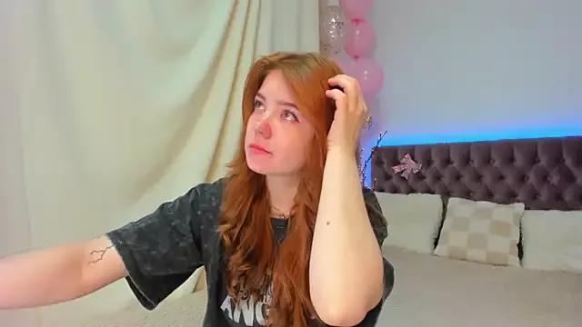 Ella_Mayers from StripChat