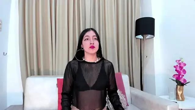 EllaaMuller from StripChat
