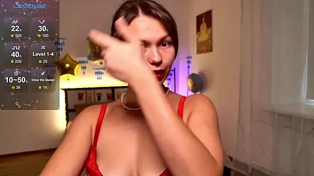 Try our streaming cams variety and talk on a personal level with our adorable girls streamers, showing off their bountiful shapes and dildos.