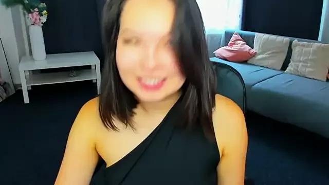 EllaDaviss from StripChat