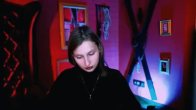 EllaHorton from StripChat