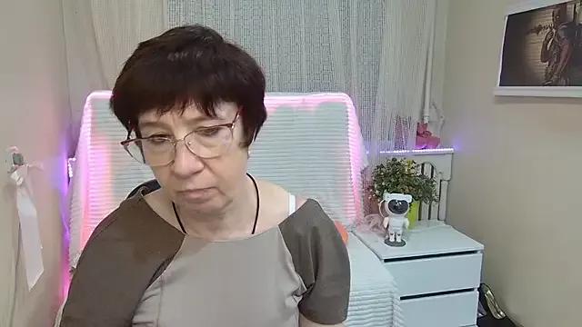 EllaPork from StripChat is Freechat