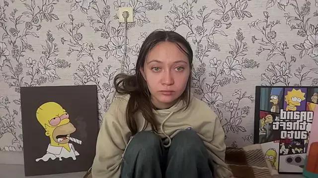 EllaSky_xoxo from StripChat