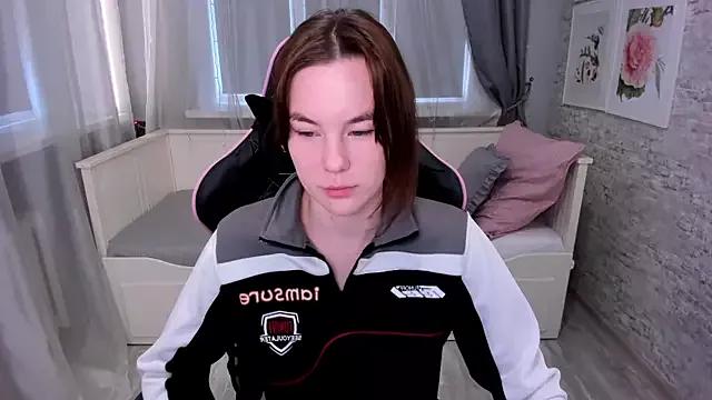 Try our streaming cams variety and talk on a personal level with our adorable girls streamers, showing off their bountiful shapes and dildos.