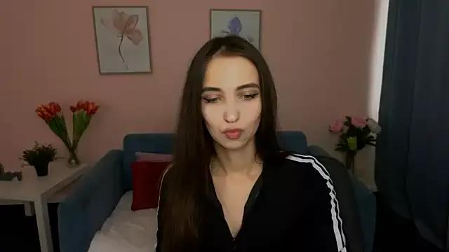 EllaSteele from StripChat