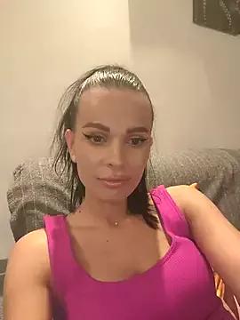 EllaViceX from StripChat