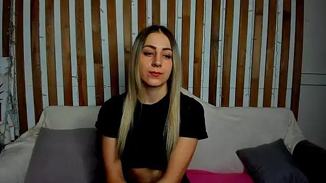 Try our streaming cams variety and talk on a personal level with our adorable girls streamers, showing off their bountiful shapes and dildos.