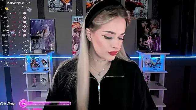 Ellen_Soft from StripChat