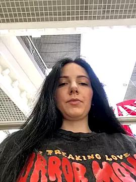 Ellie_Bellie from StripChat