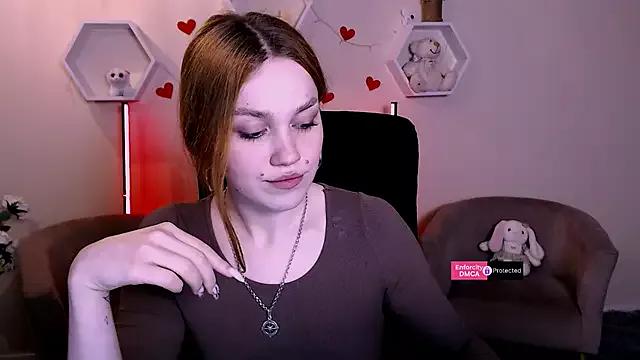 ellie_fire1 from StripChat