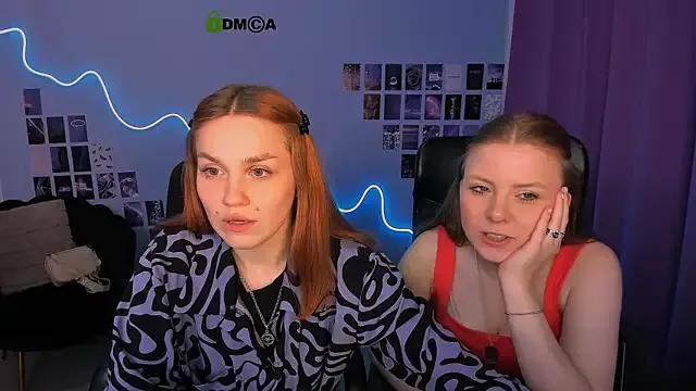 ellie_fire1 from StripChat