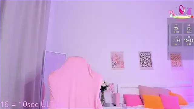 Try our streaming cams variety and talk on a personal level with our adorable girls streamers, showing off their bountiful shapes and dildos.